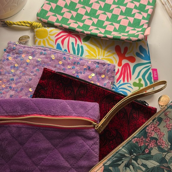 Ipsy bags - Picture 1 of 7